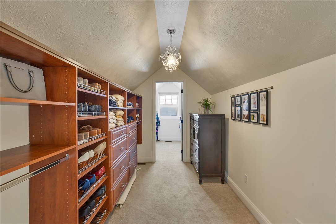 213 Windham Ln