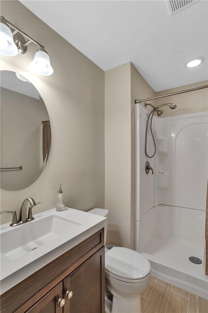 213 Windham Ln