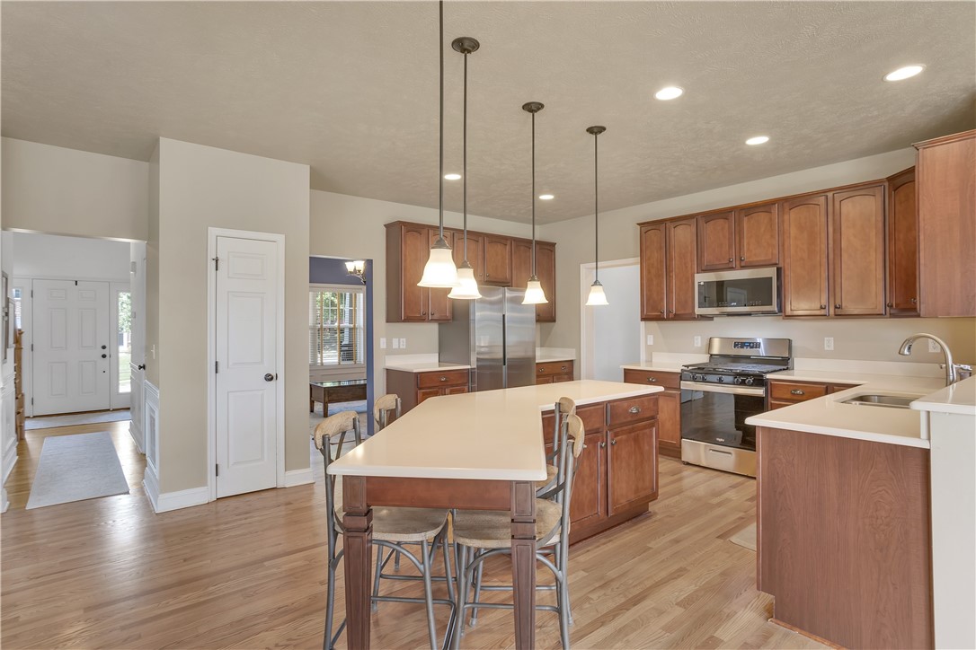 213 Windham Ln