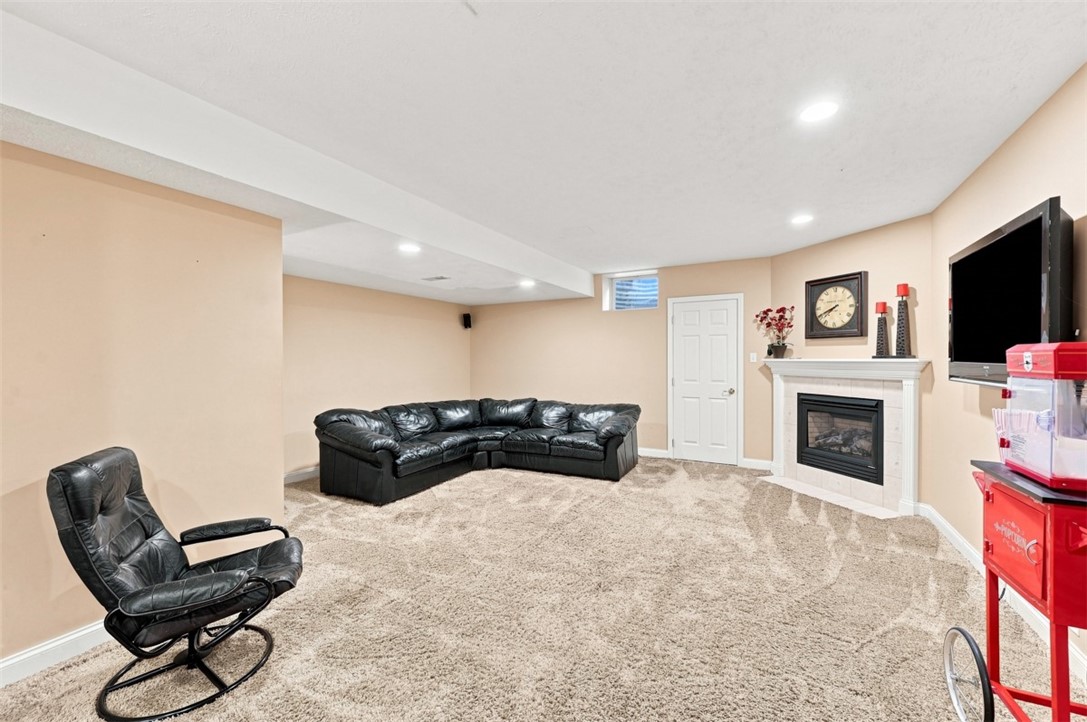 3003 Paige Place