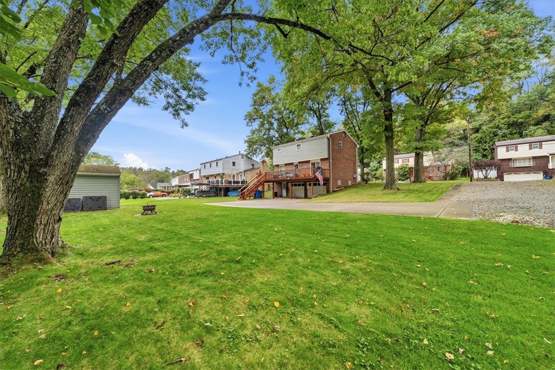 1015 Evergreen Dr