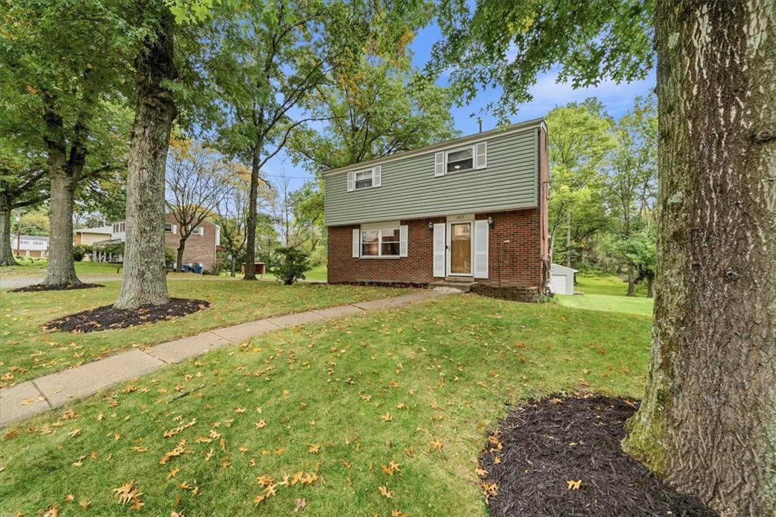 1015 Evergreen Dr