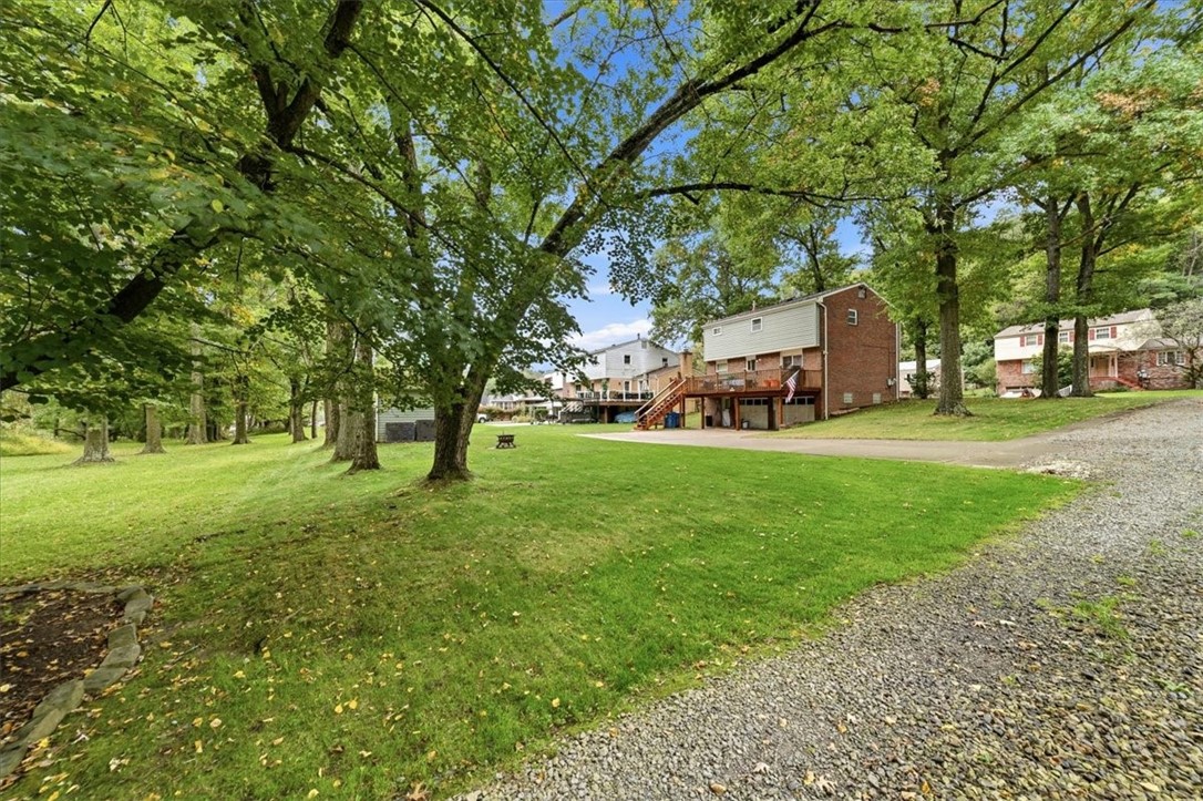 1015 Evergreen Dr