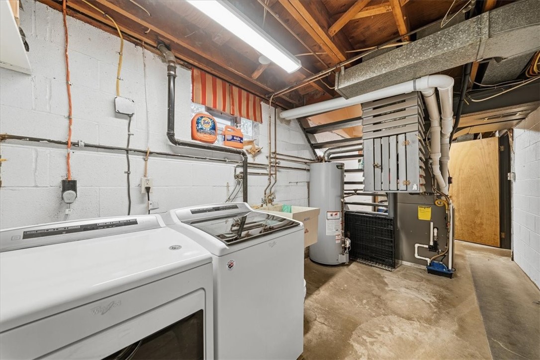 1015 Evergreen Dr