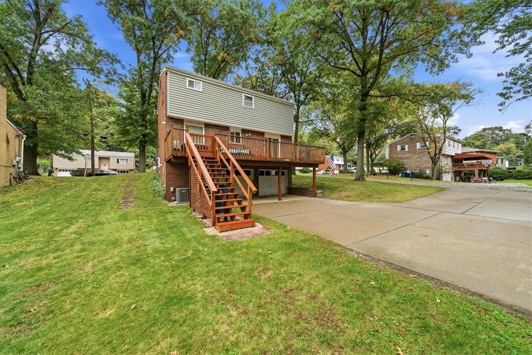 1015 Evergreen Dr