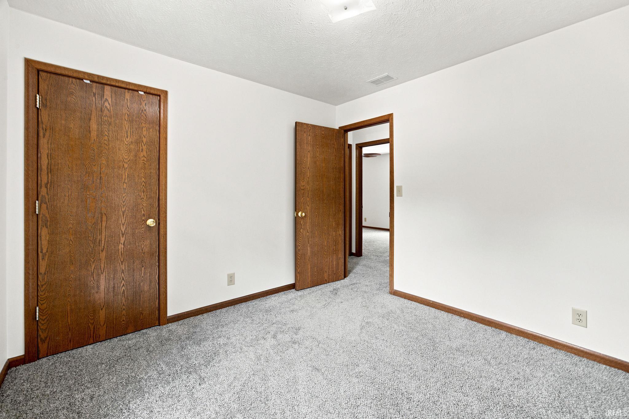 1829 Mallard Court