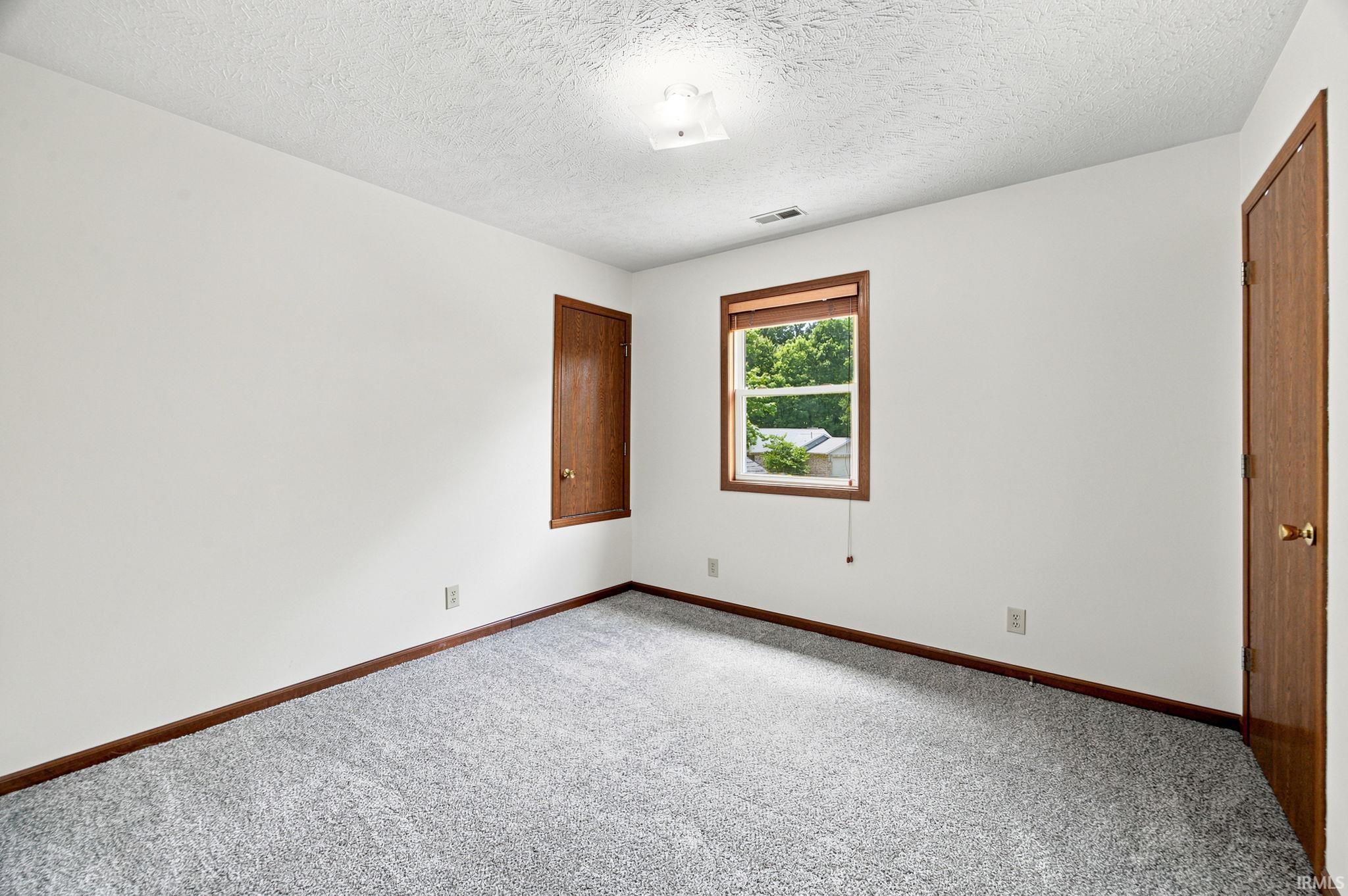 1829 Mallard Court