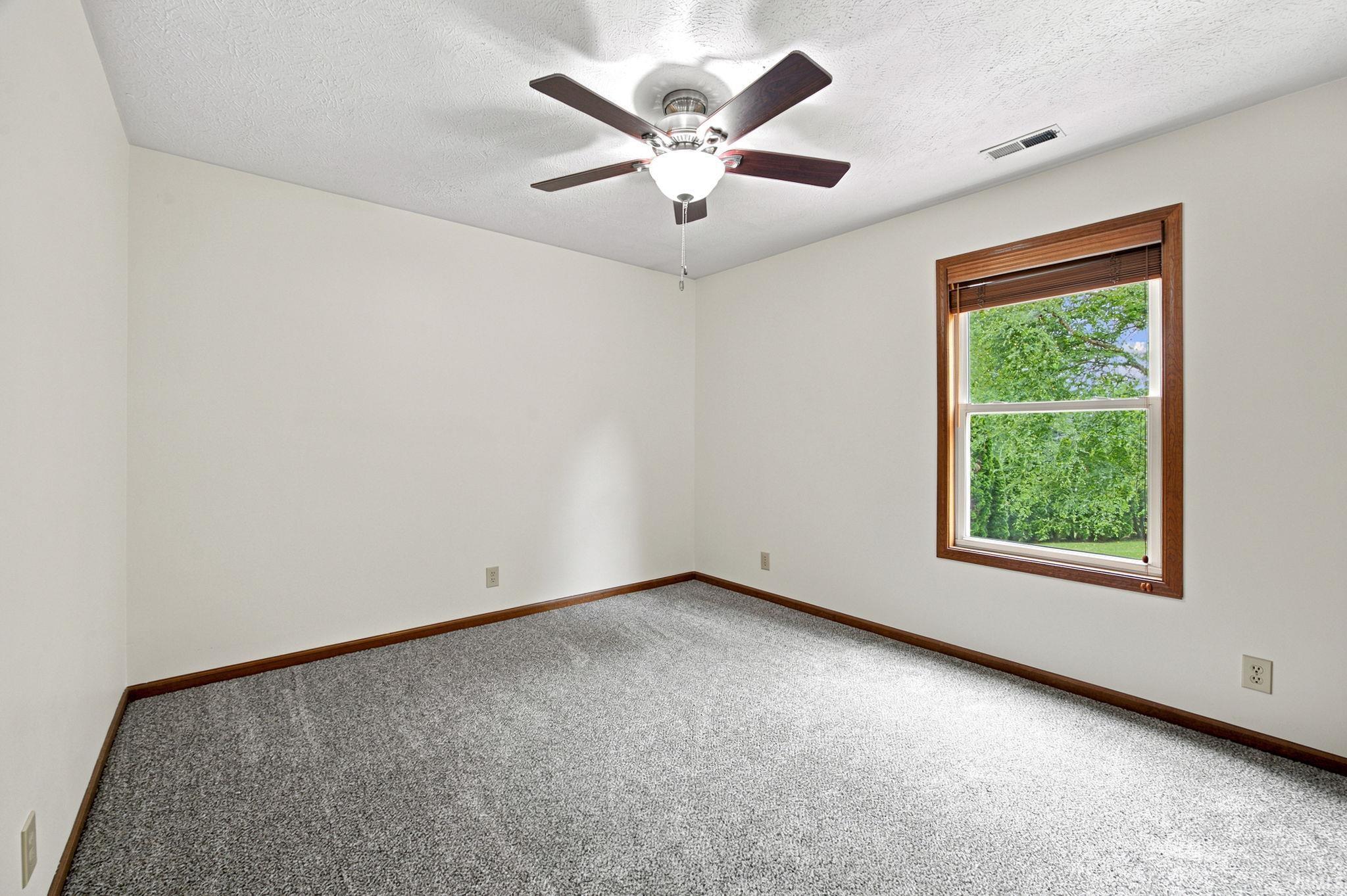 1829 Mallard Court