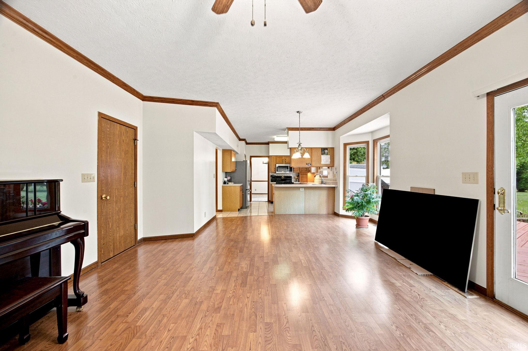 1829 Mallard Court