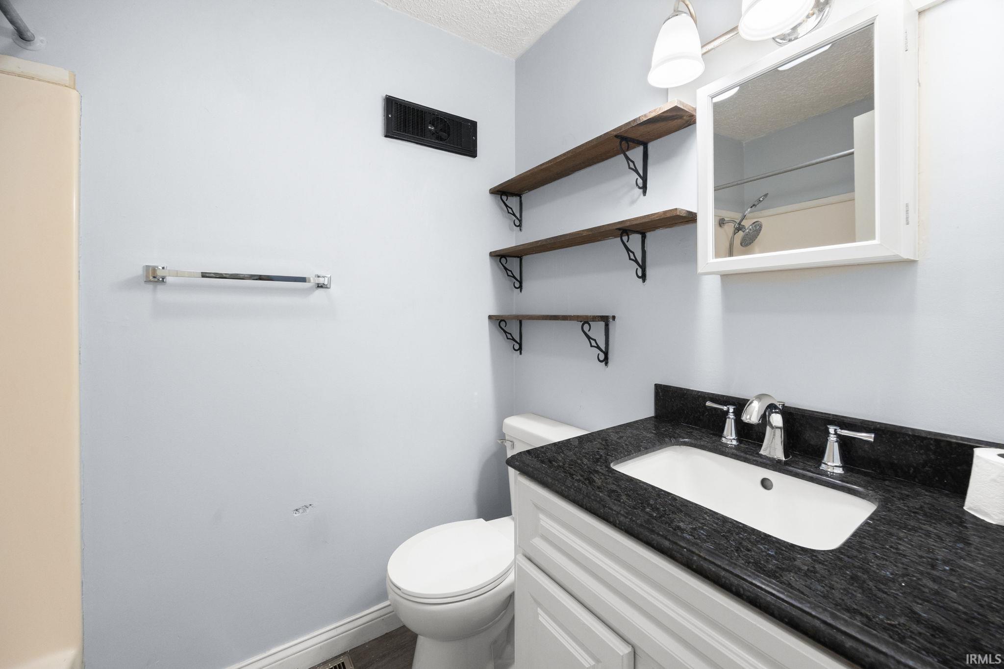65 Creekview Court