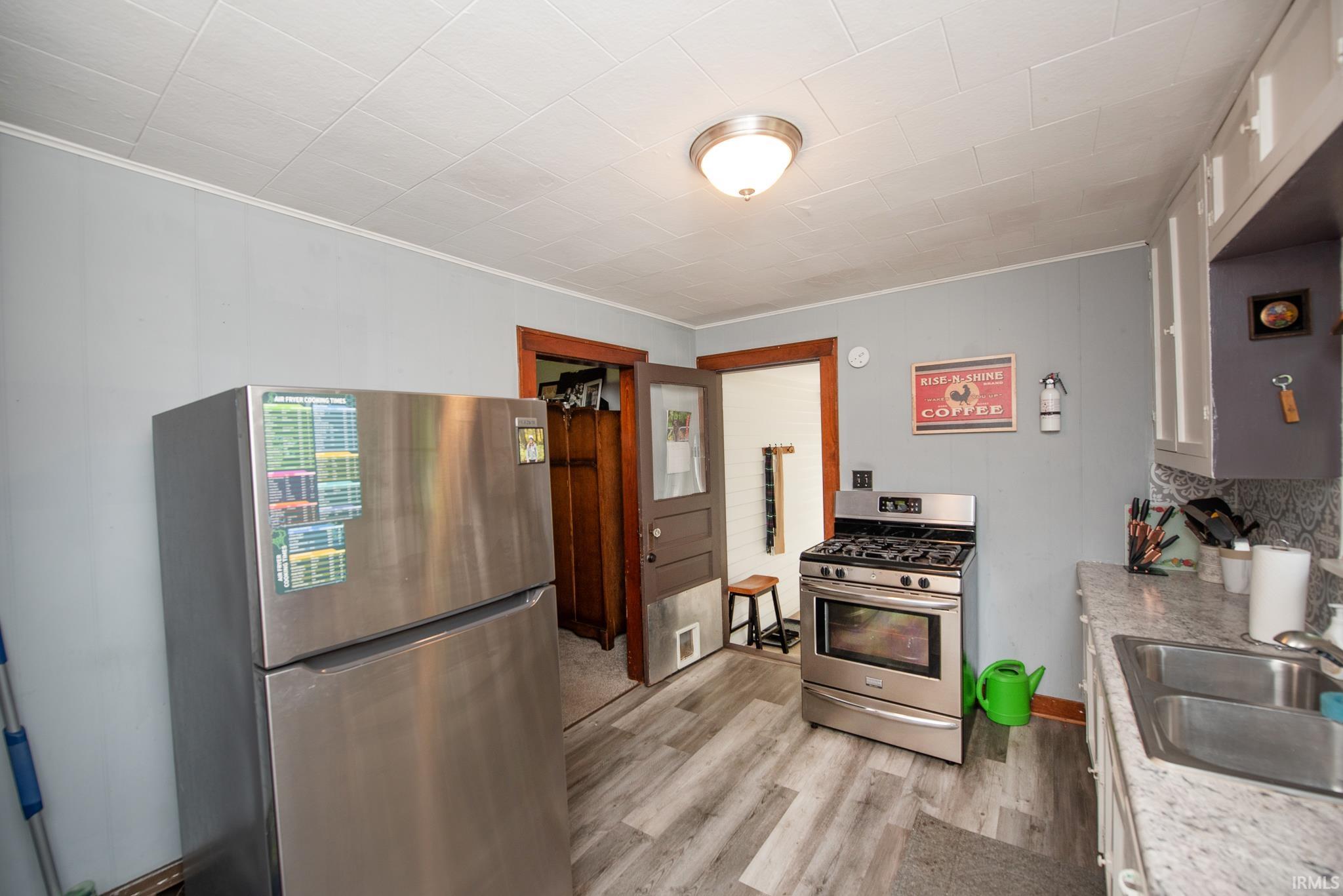 7915 SR 38 E Road