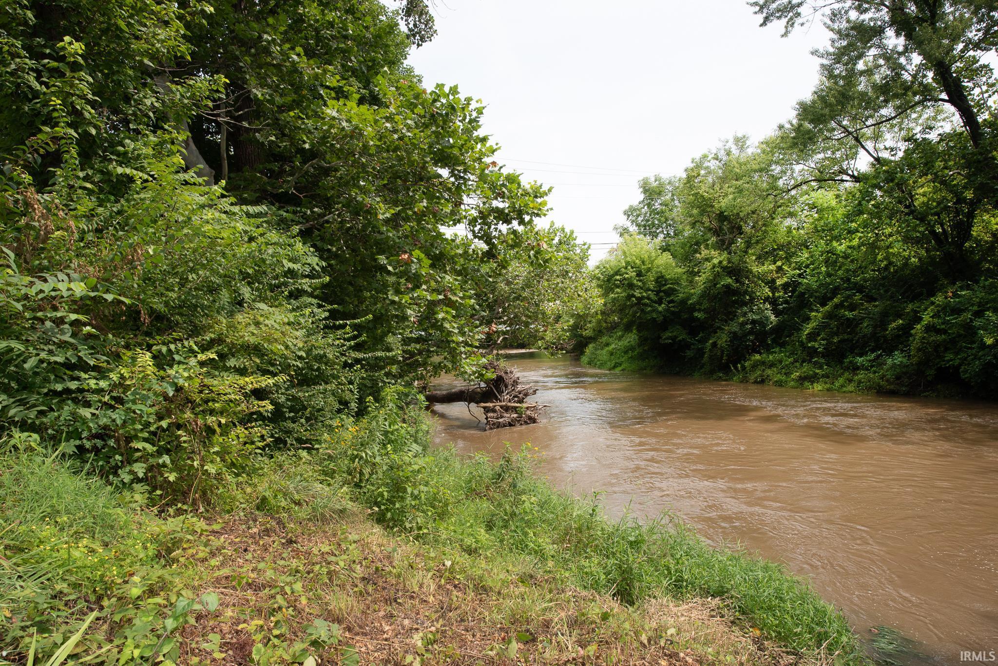 7915 SR 38 E Road