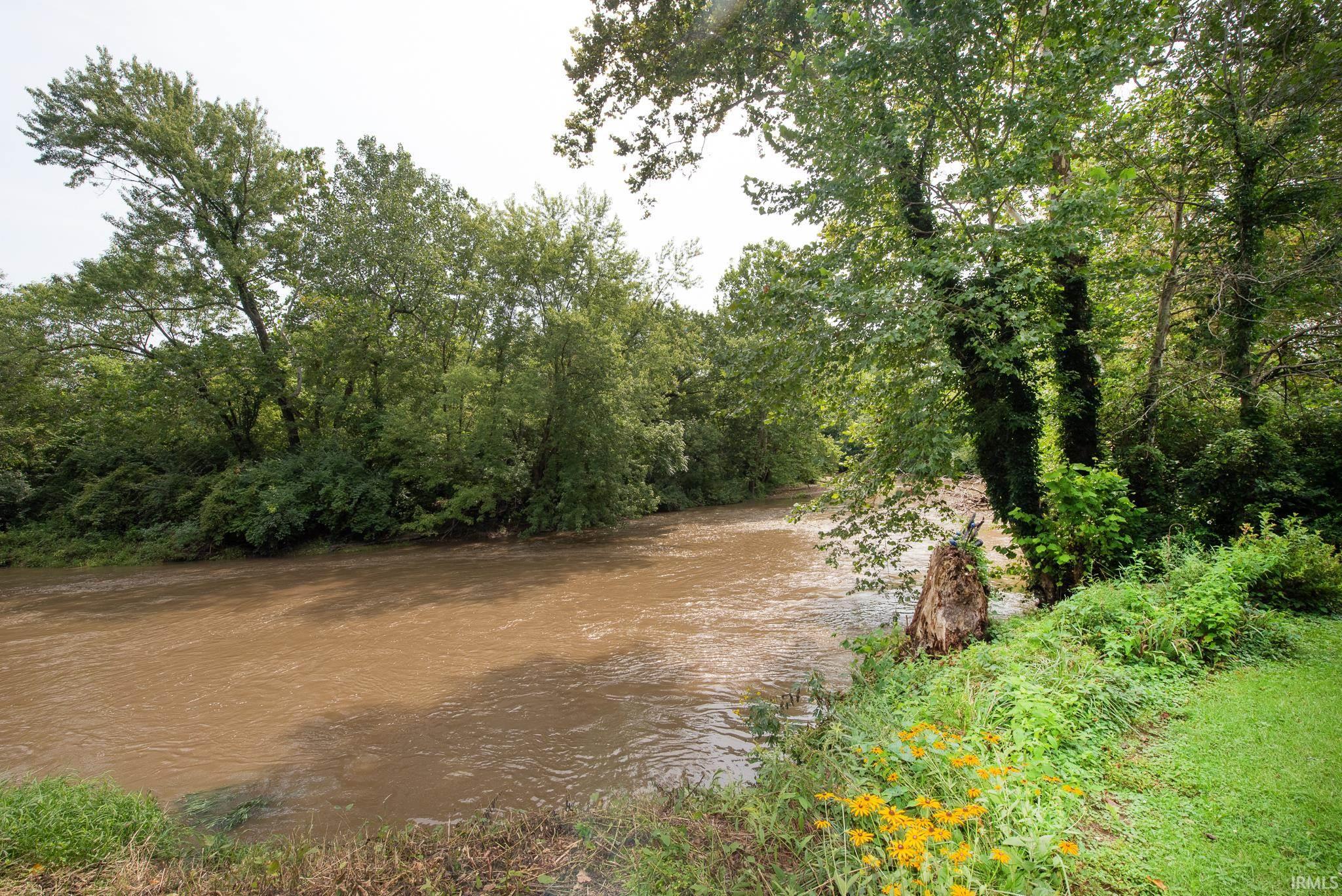 7915 SR 38 E Road