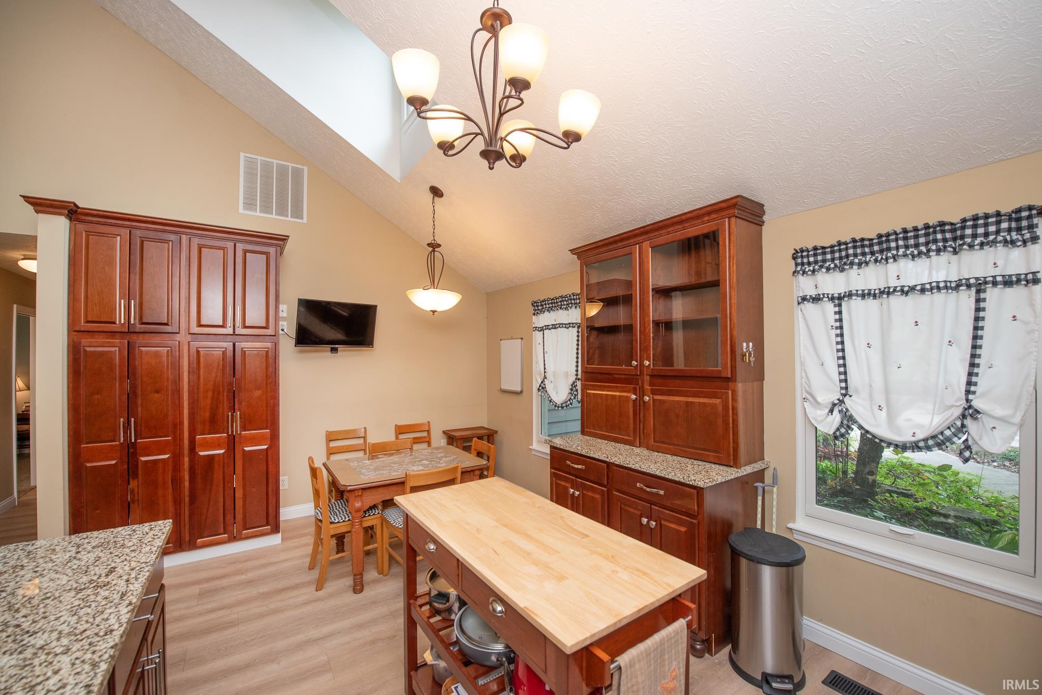 3501 Creek Ridge Drive