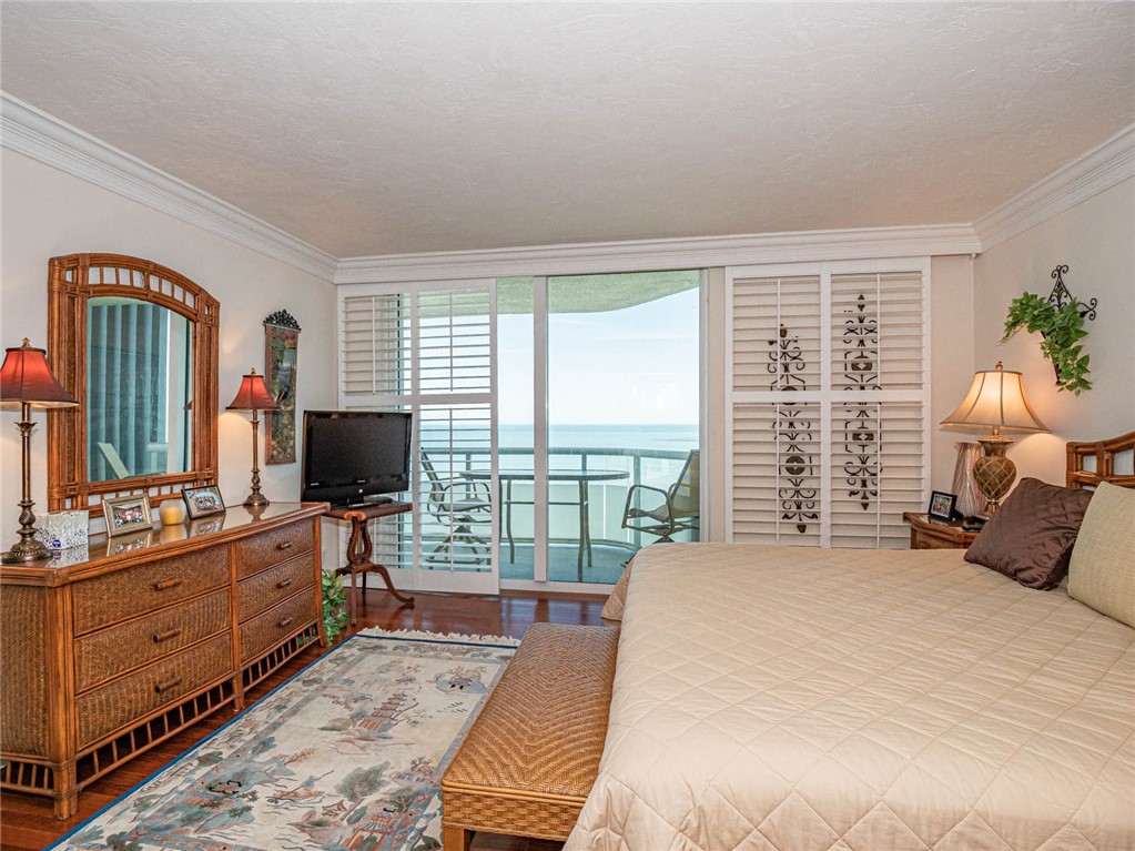 3554 Ocean Drive 1203S