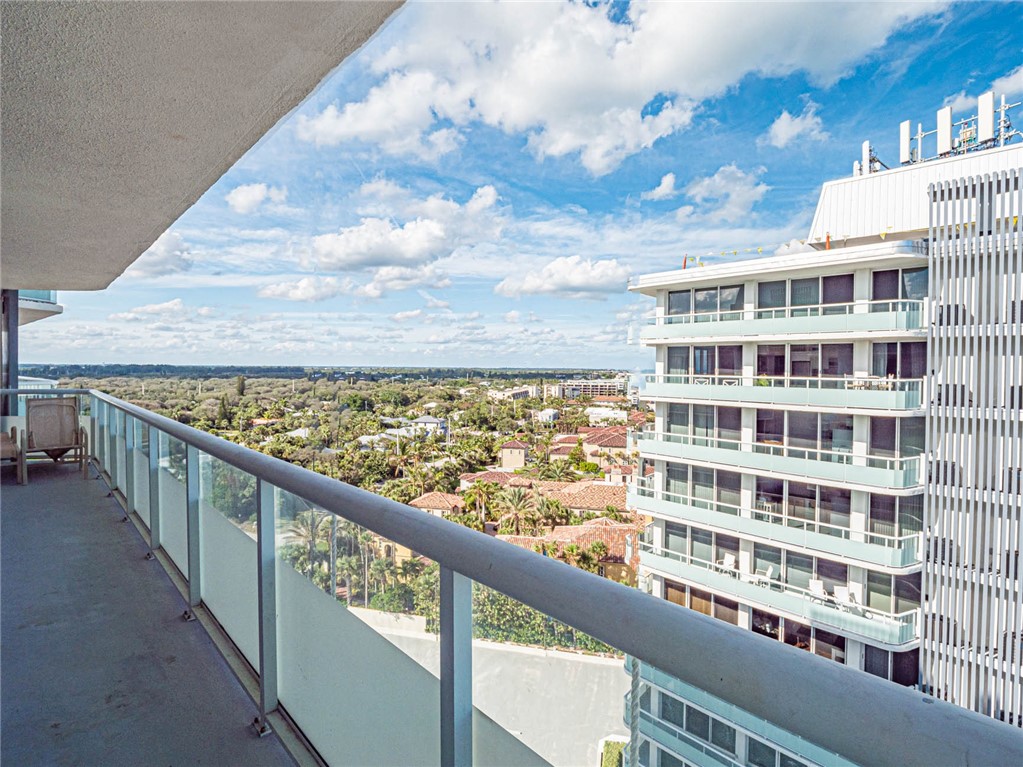 3554 Ocean Drive 1203S