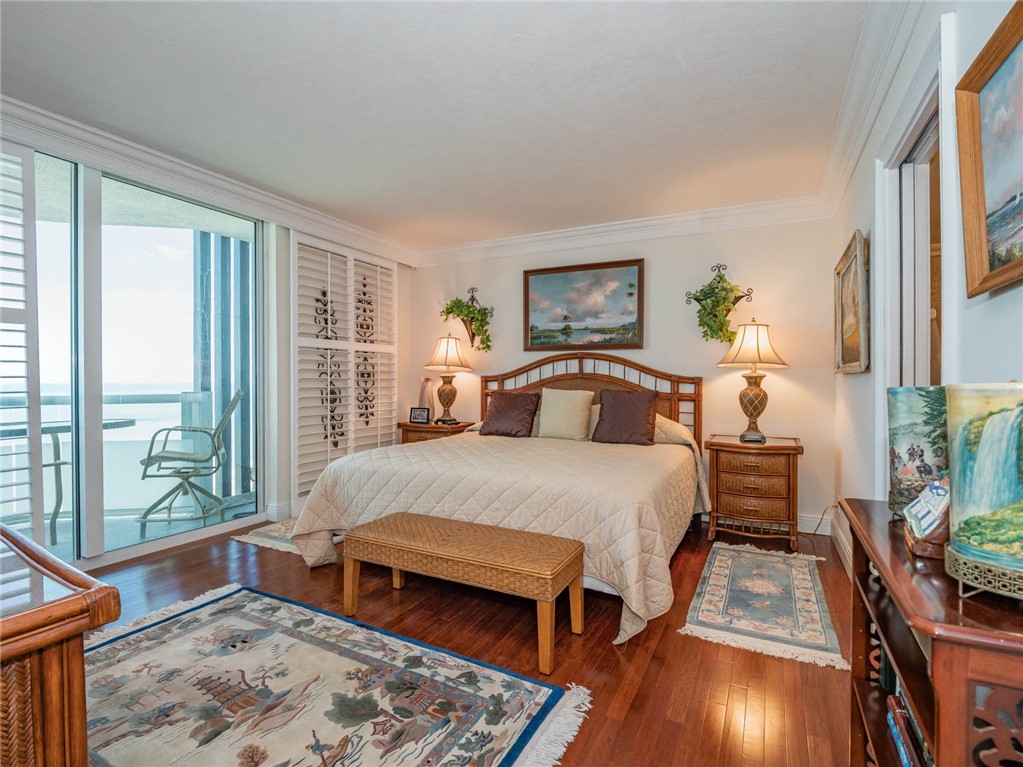 3554 Ocean Drive 1203S