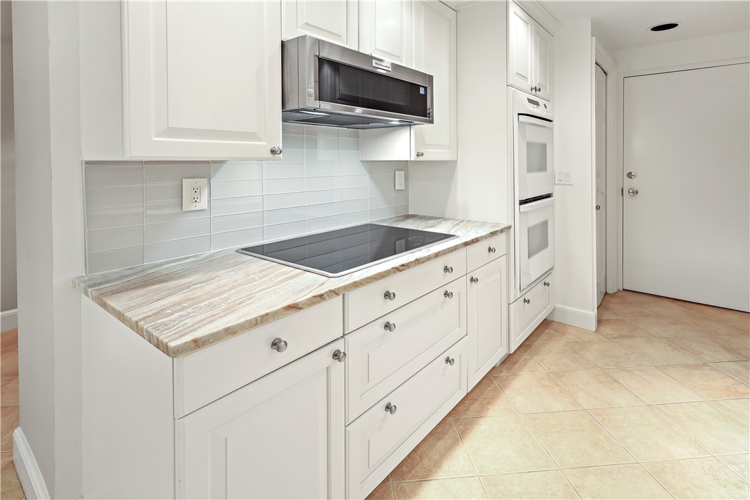 5601 Highway A1a N300