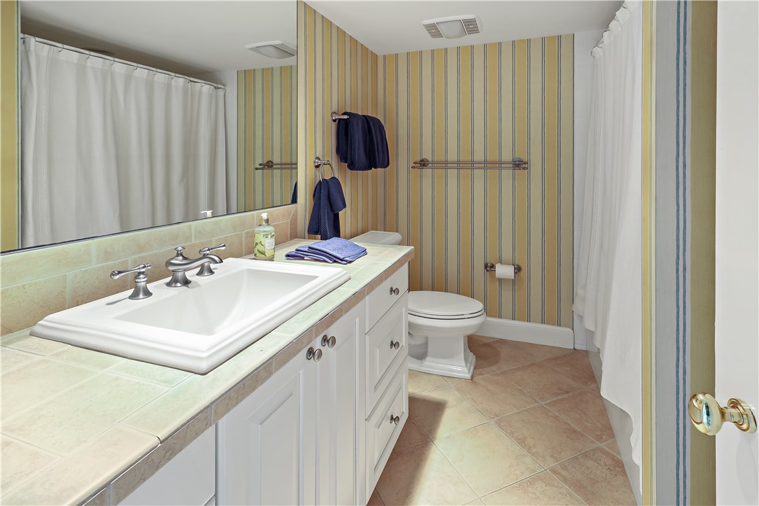 5601 Highway A1a N300