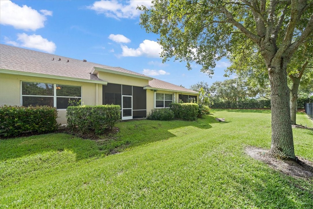 2657 W Brookfield Way