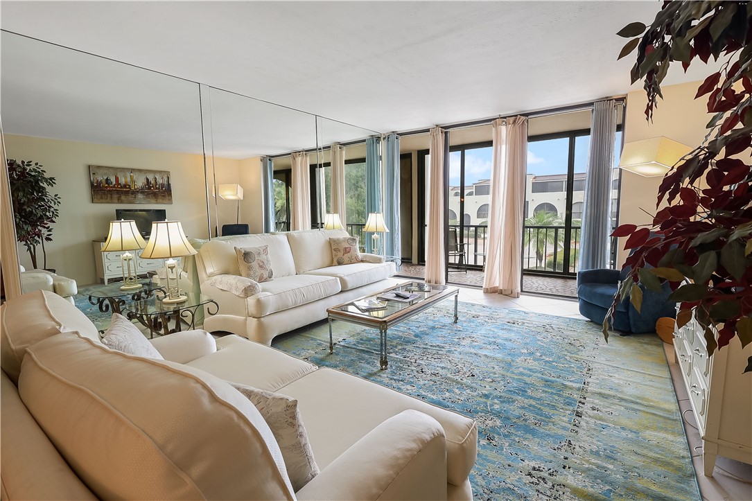 5601 Highway A1a None 203S