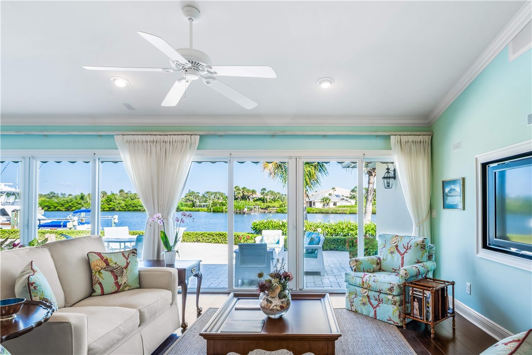 501 Bay Drive