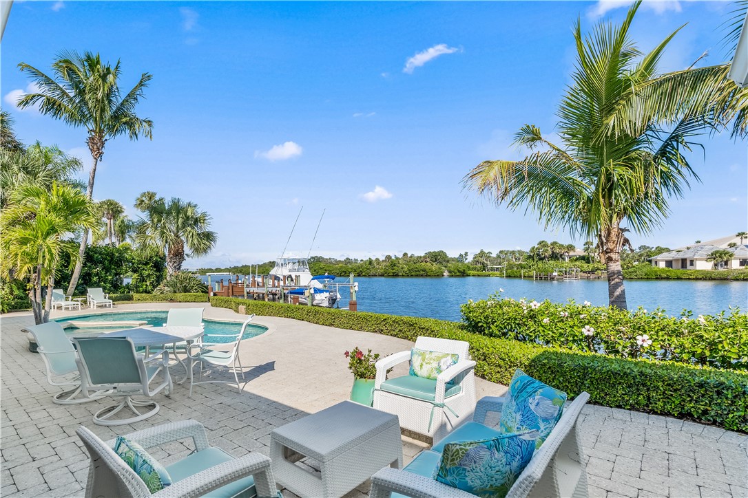 501 Bay Drive