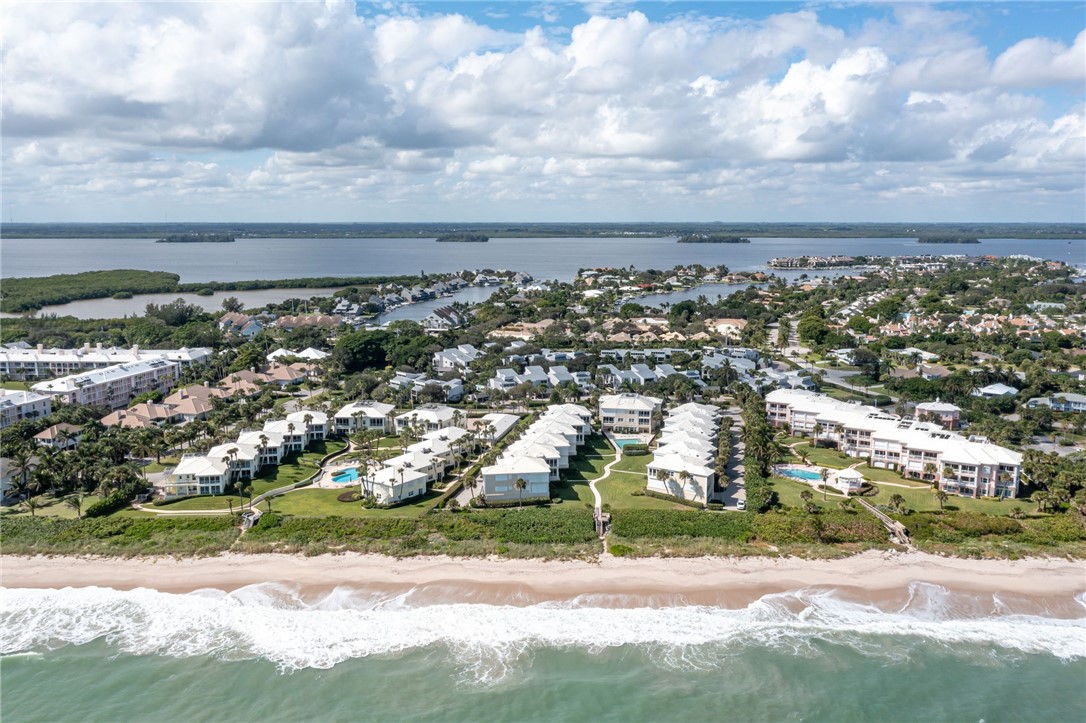 1150 Reef Road B-24