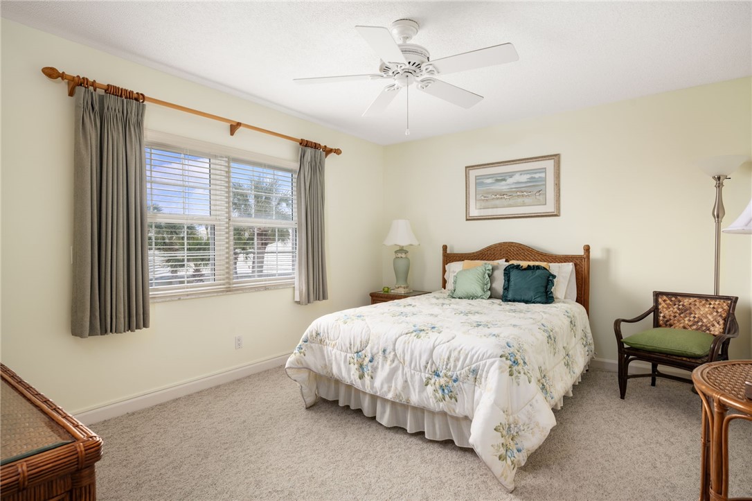1150 Reef Road B-24