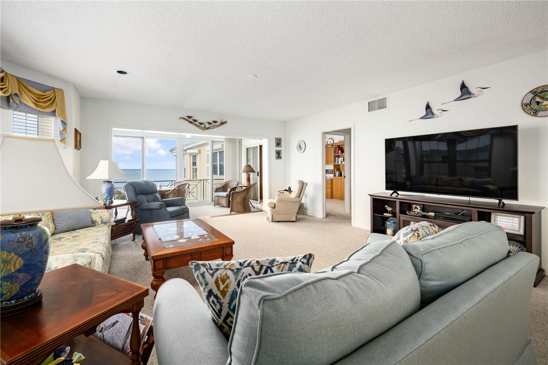 1150 Reef Road B-24