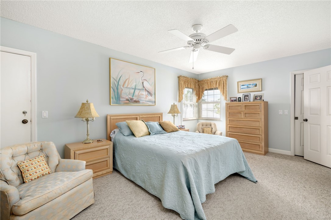 1150 Reef Road B-24