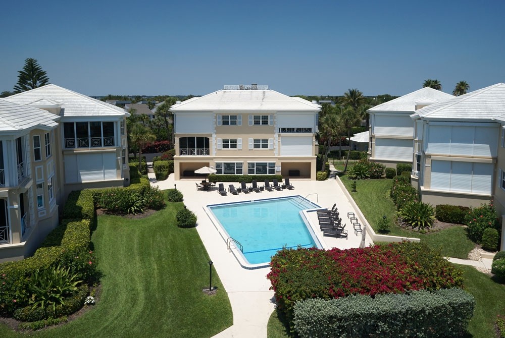 1150 Reef Road B-24