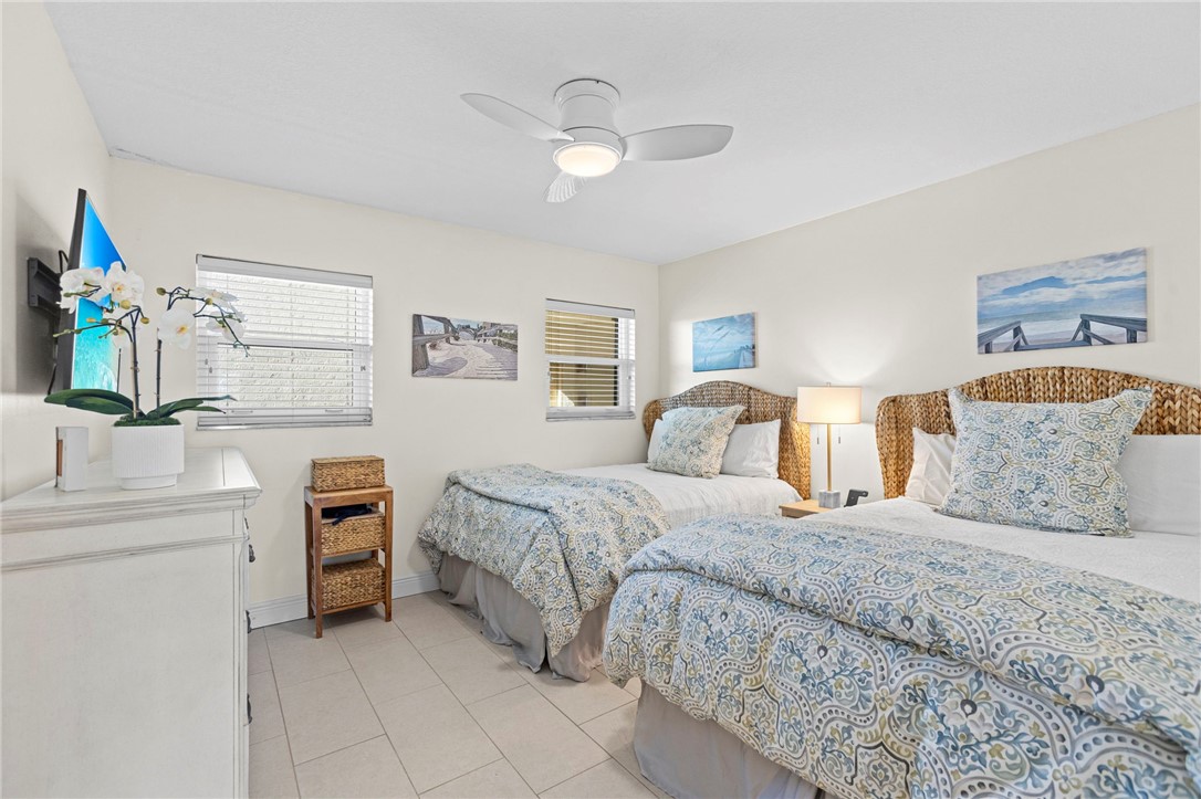 3939 Ocean Drive 502B