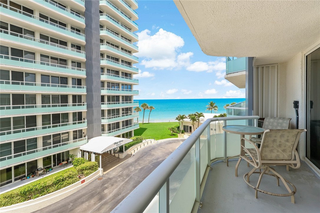 3554 Ocean Drive 402S