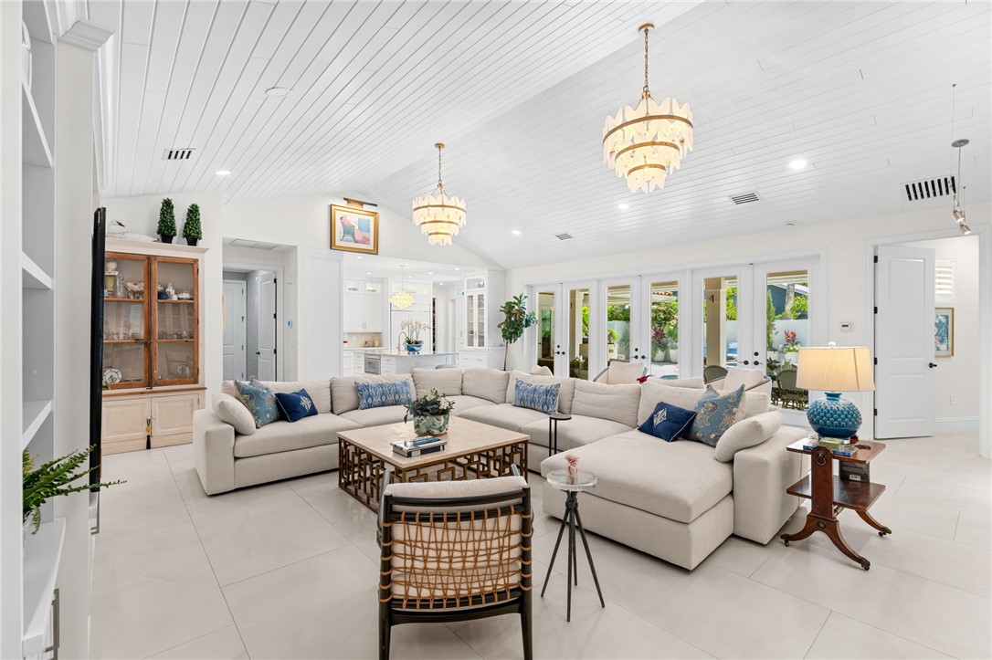906 Jasmine Lane