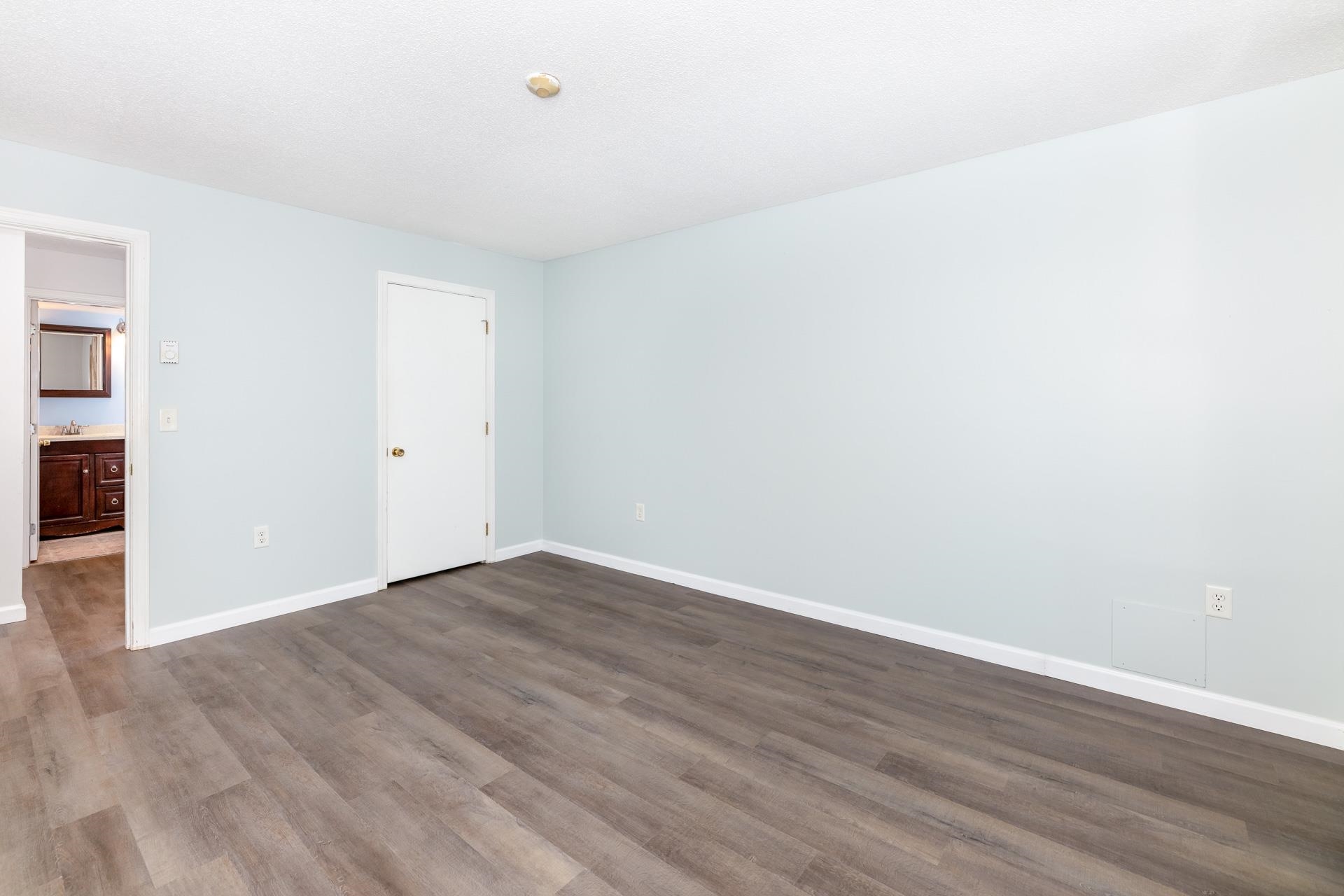 130 Endicott N Street Unit: 213