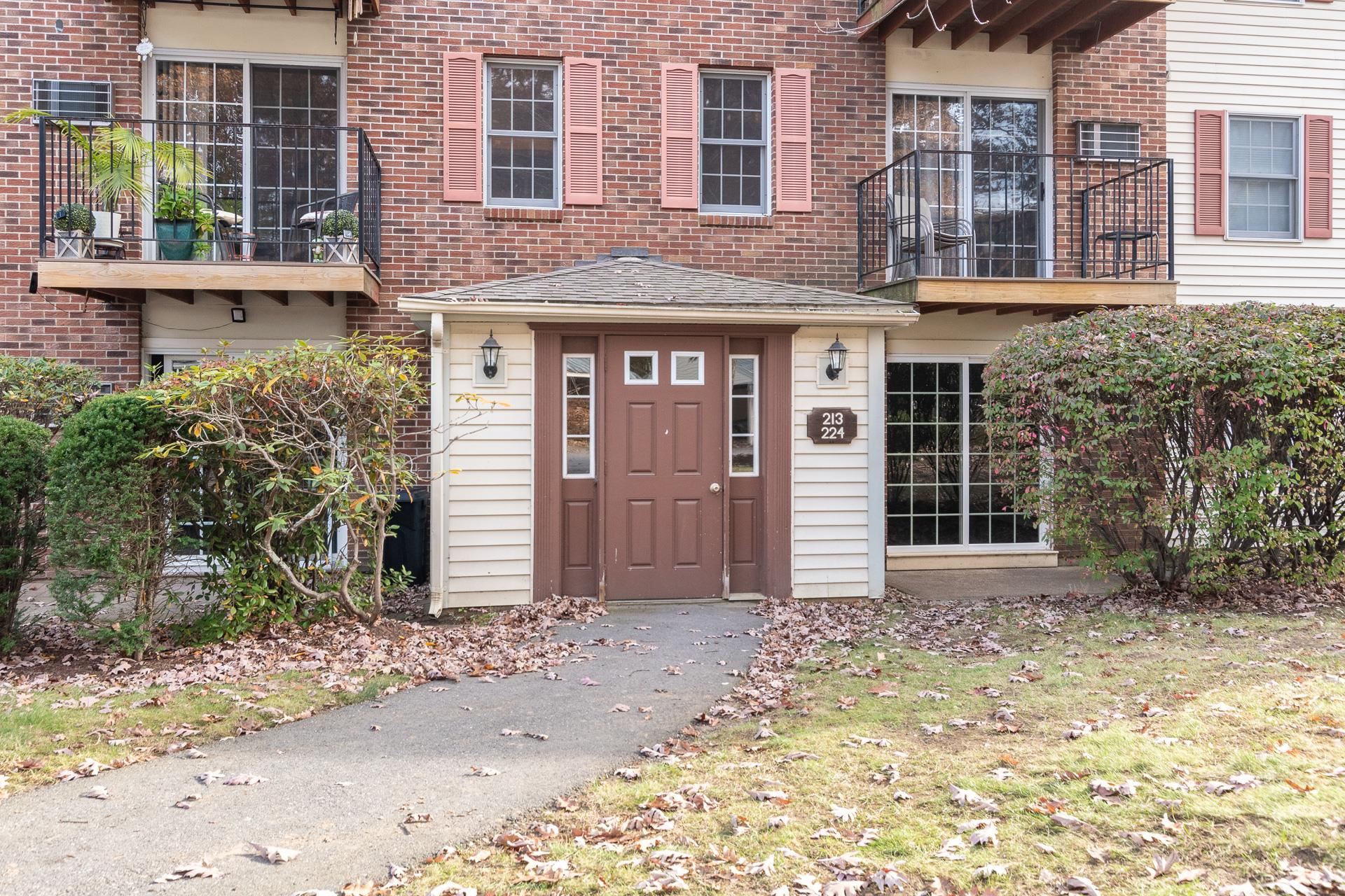 130 Endicott N Street Unit: 213