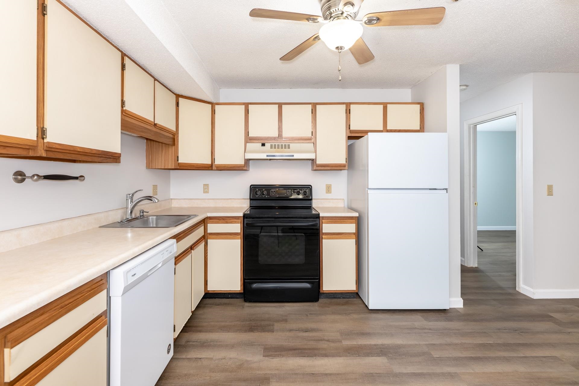 130 Endicott N Street Unit: 213