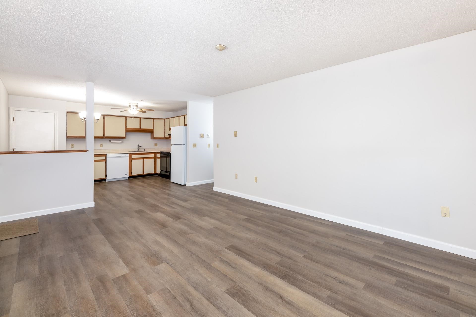 130 Endicott N Street Unit: 213