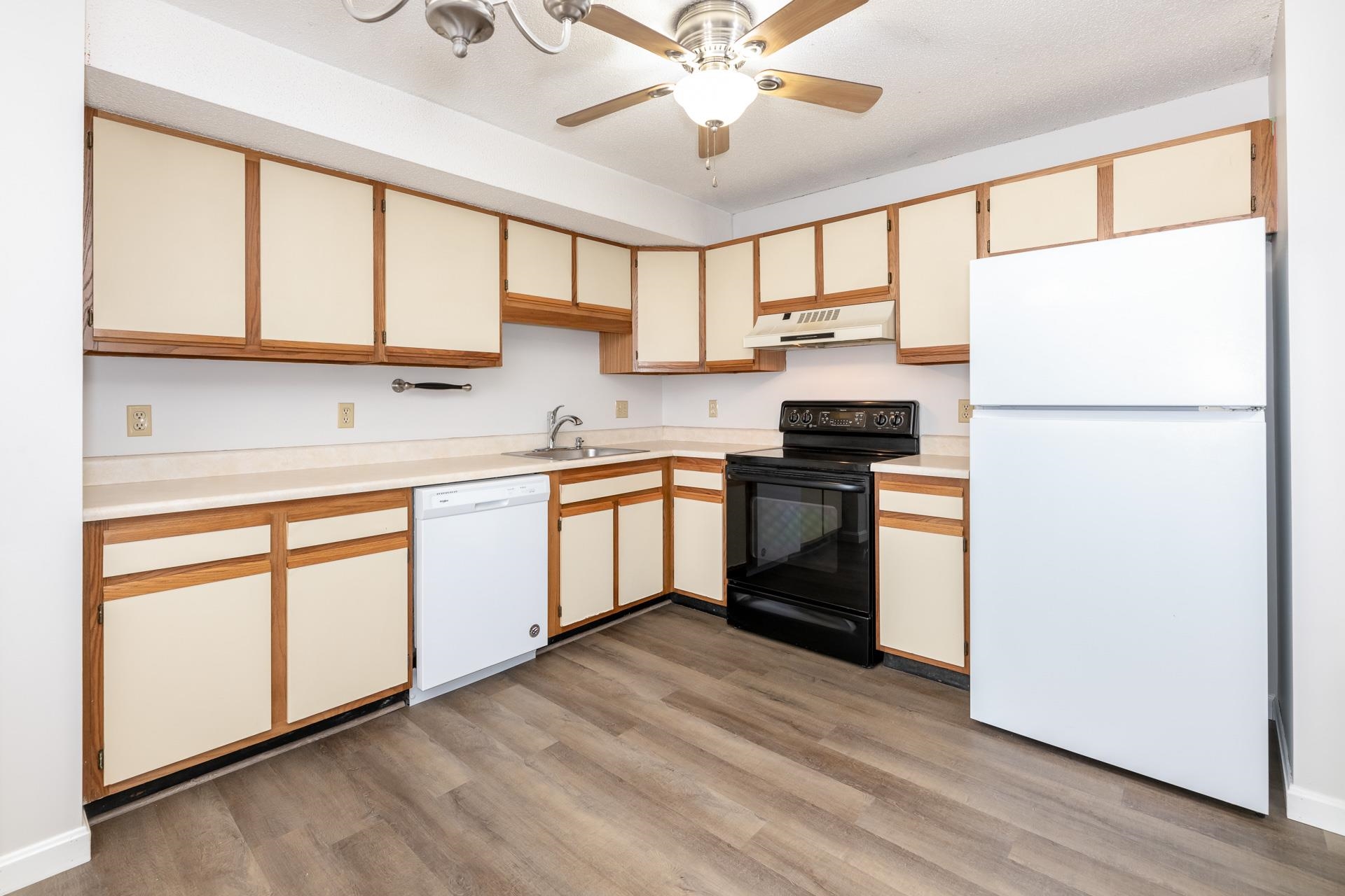 130 Endicott N Street Unit: 213