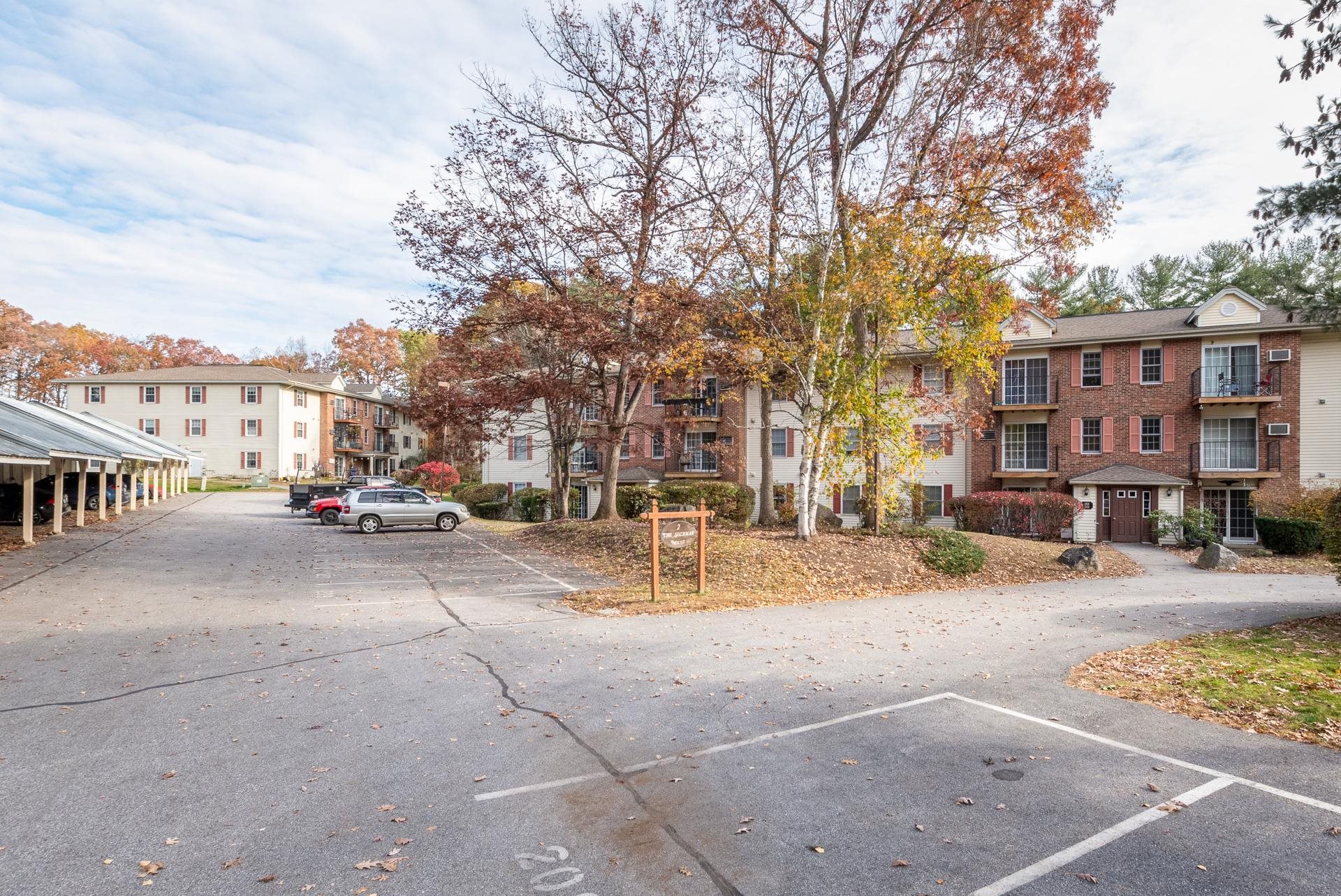 130 Endicott N Street Unit: 213