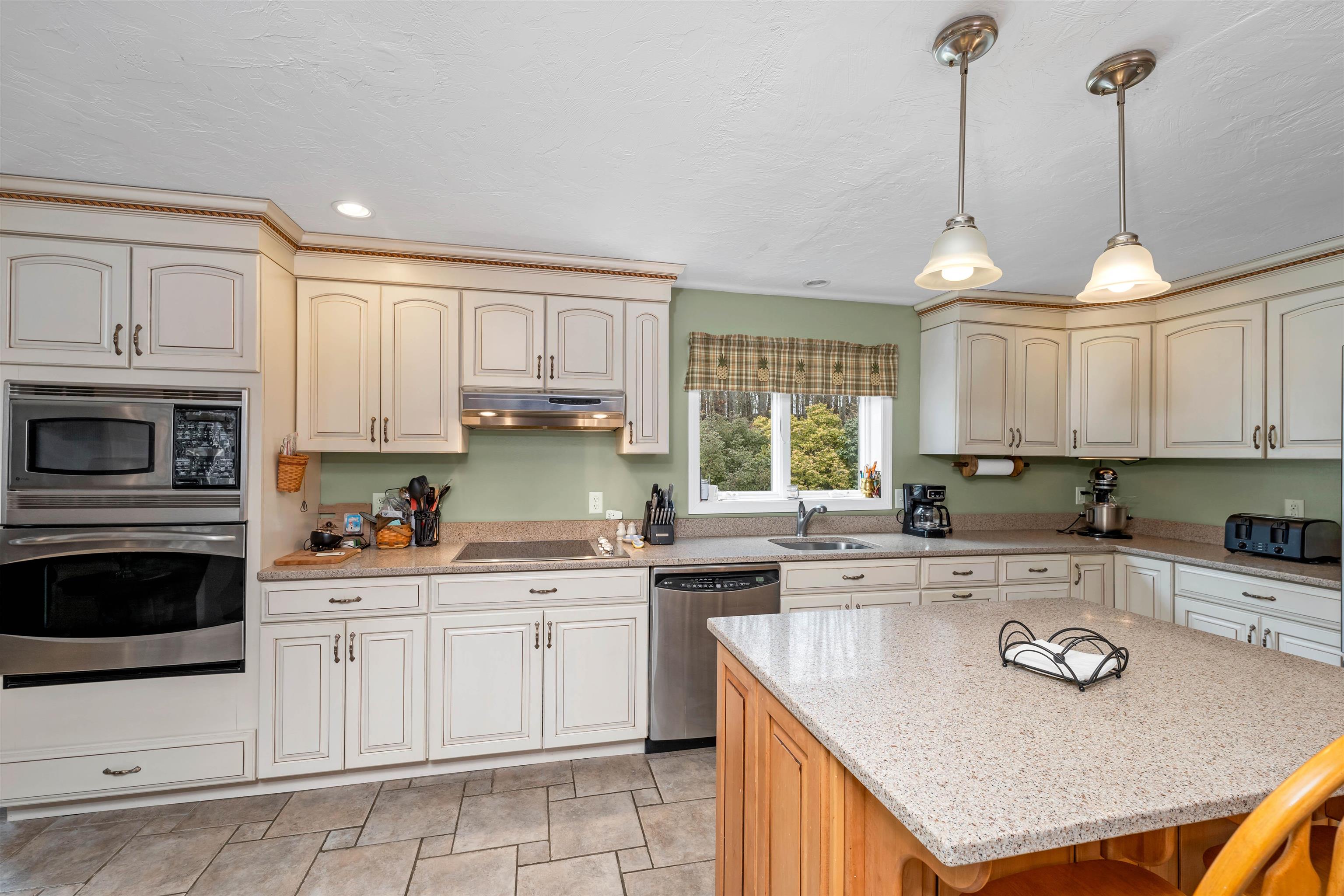 312 Meredith Neck Road