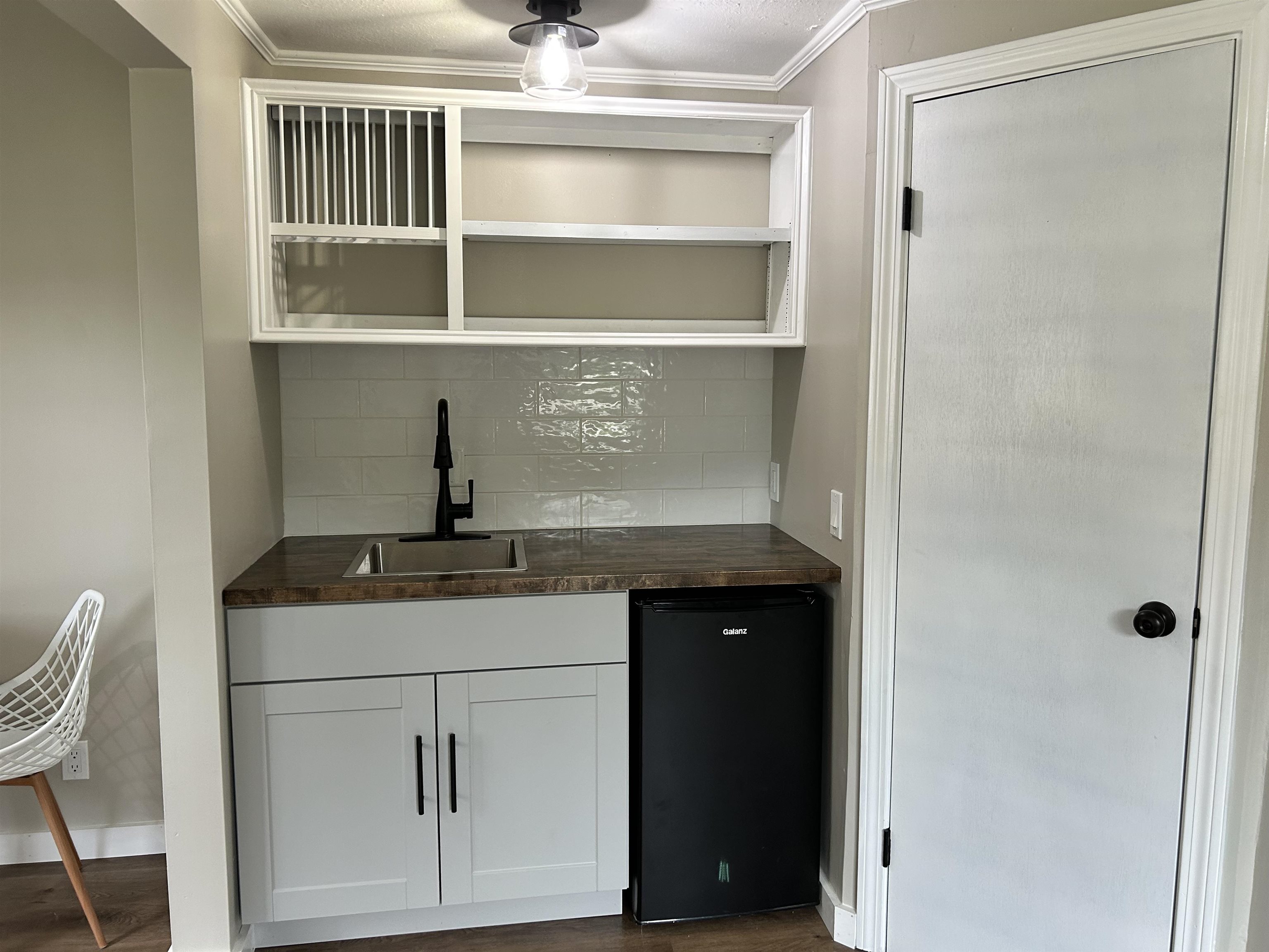 46 Glendale Place Unit: 8