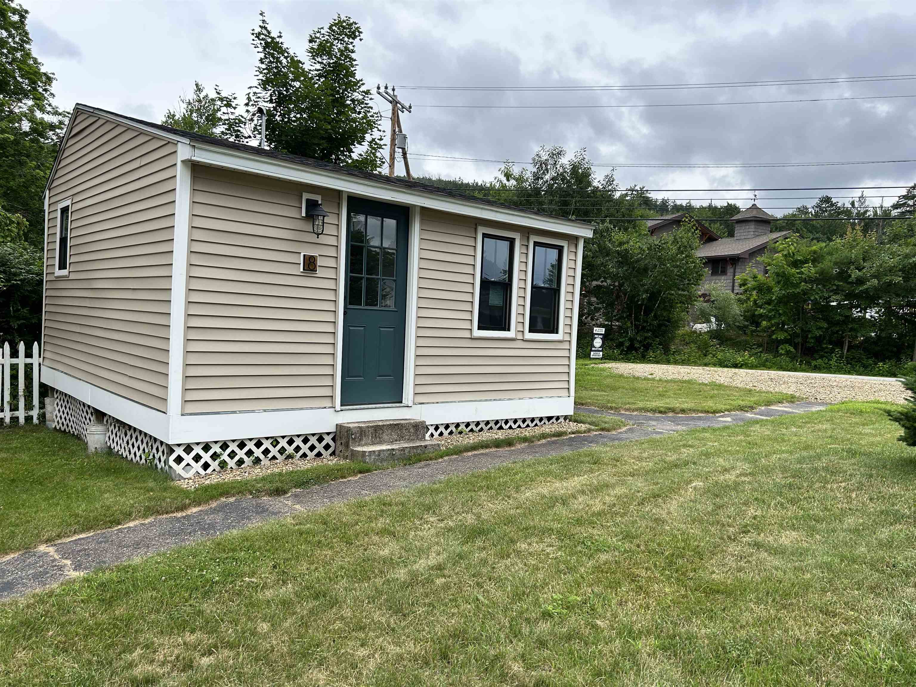 46 Glendale Place Unit: 8