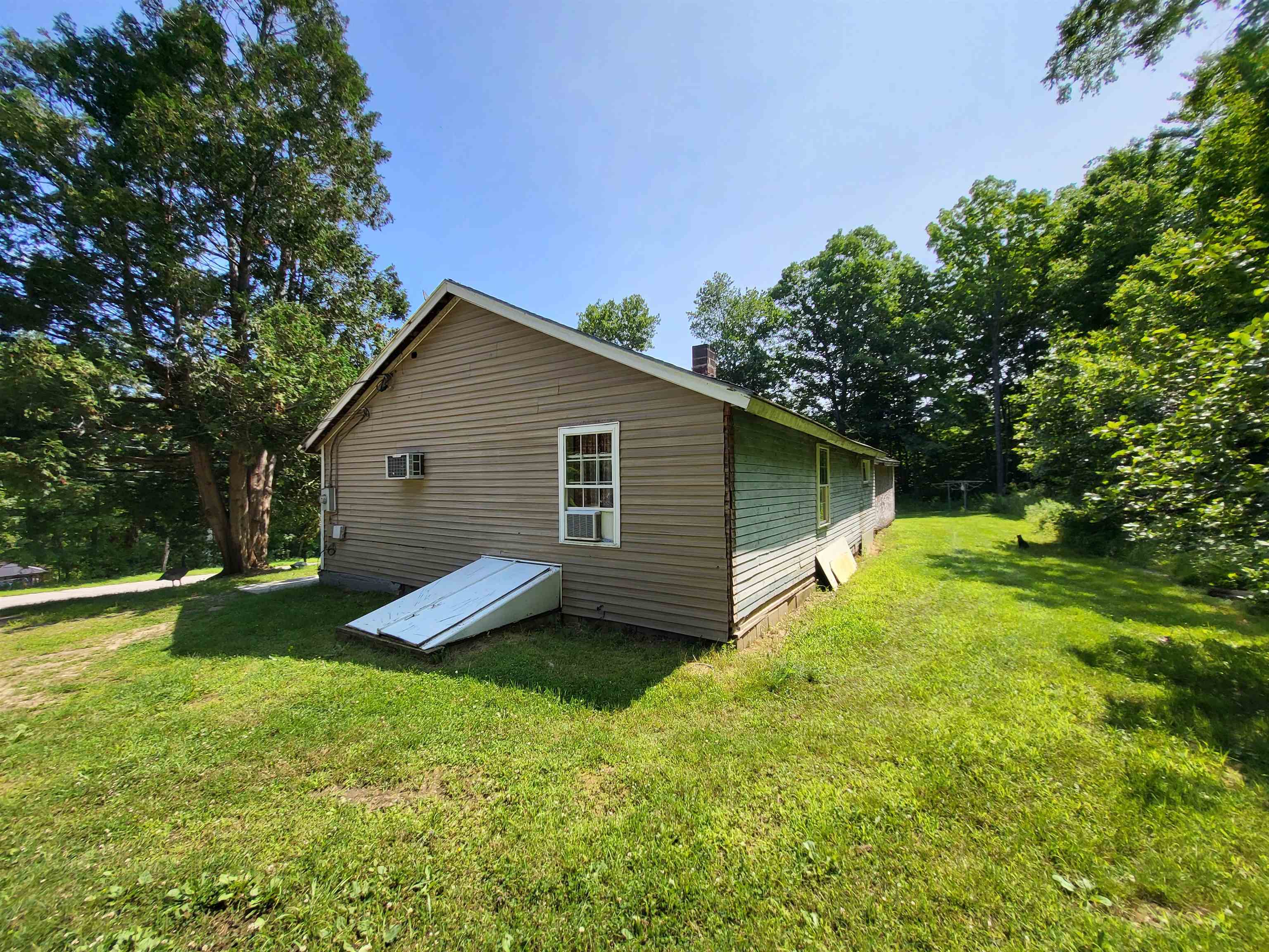 598 Old Bristol Road