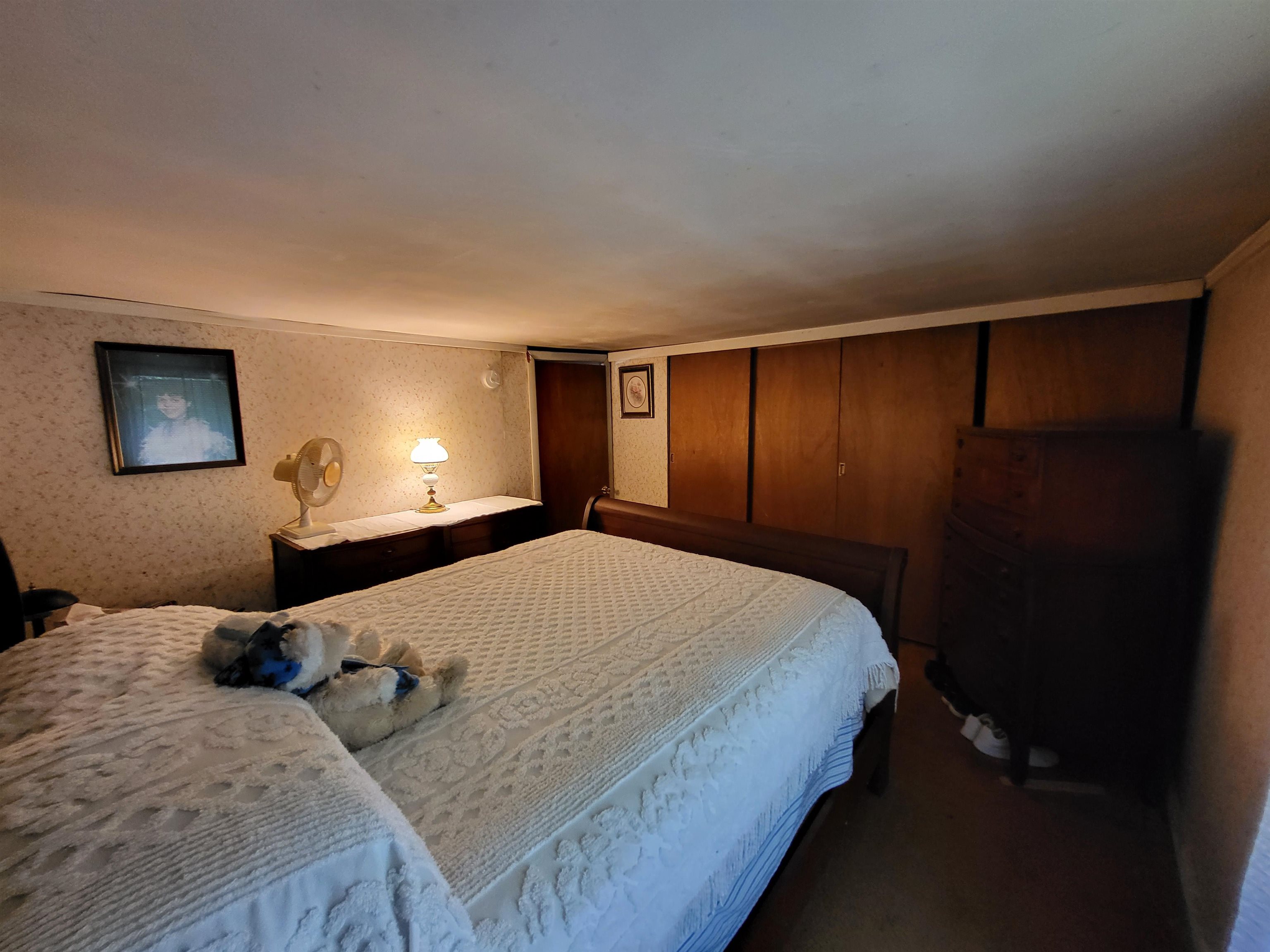 598 Old Bristol Road