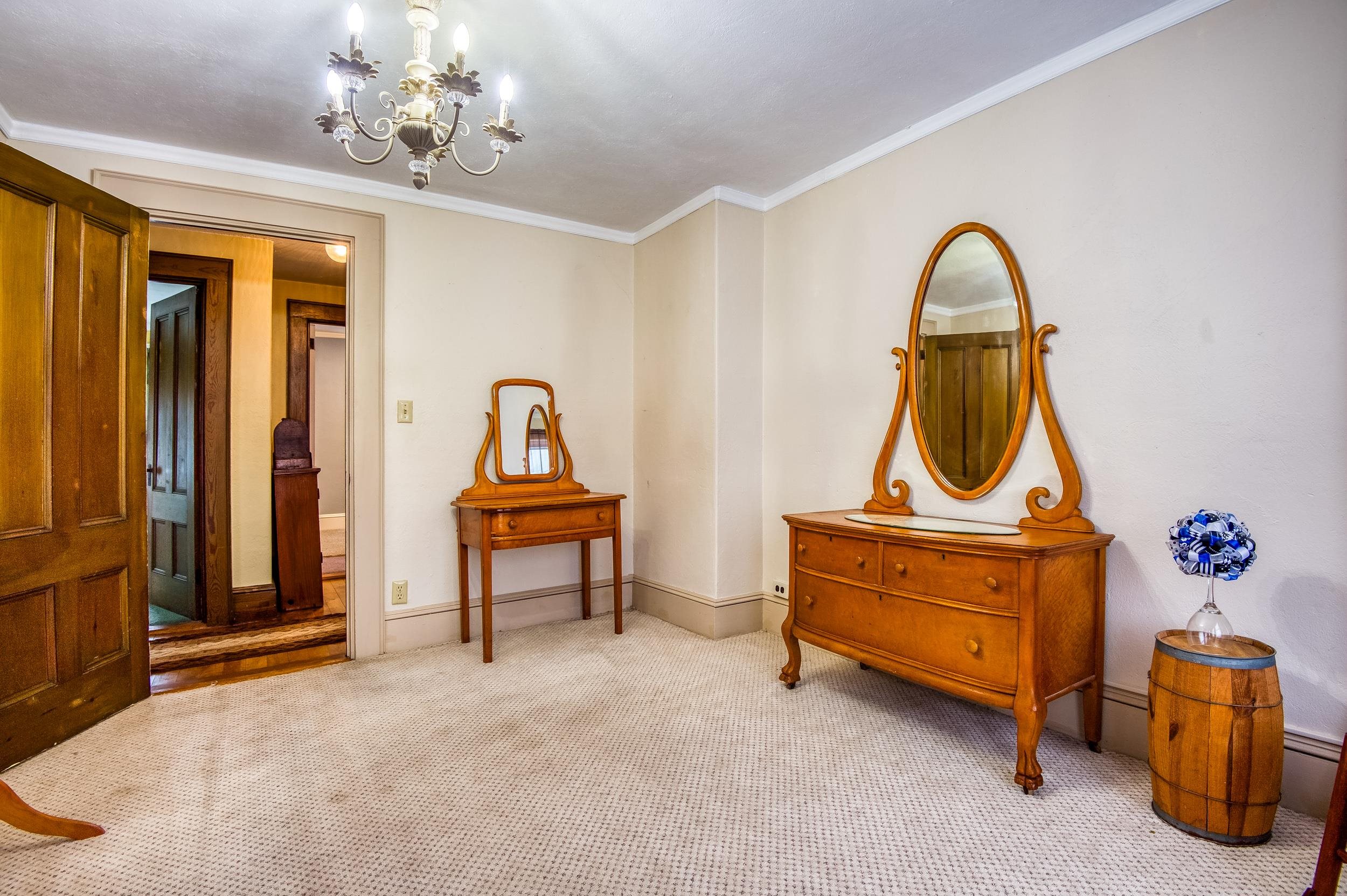 771 Presidential Highway