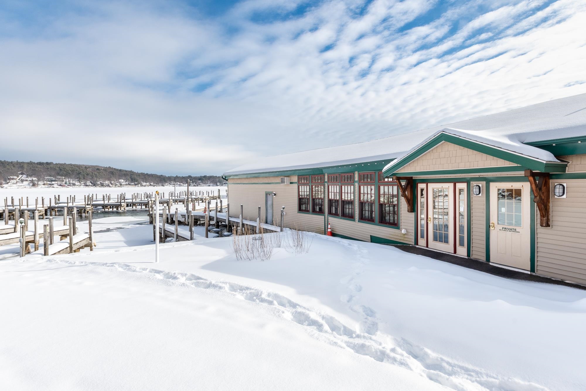 2 Bayshore Drive Unit: 17