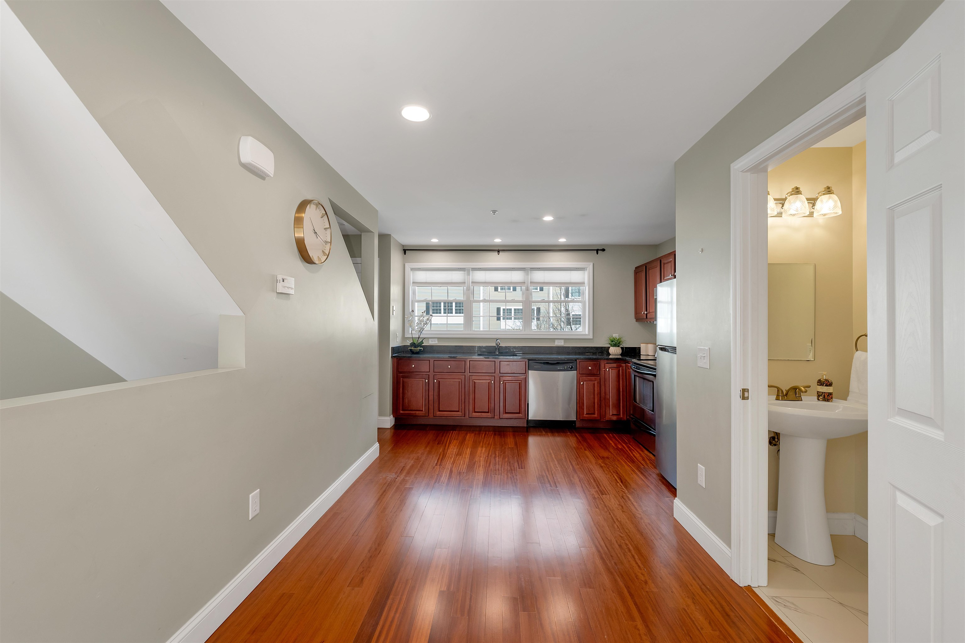 24 Dillon Way Unit: 3