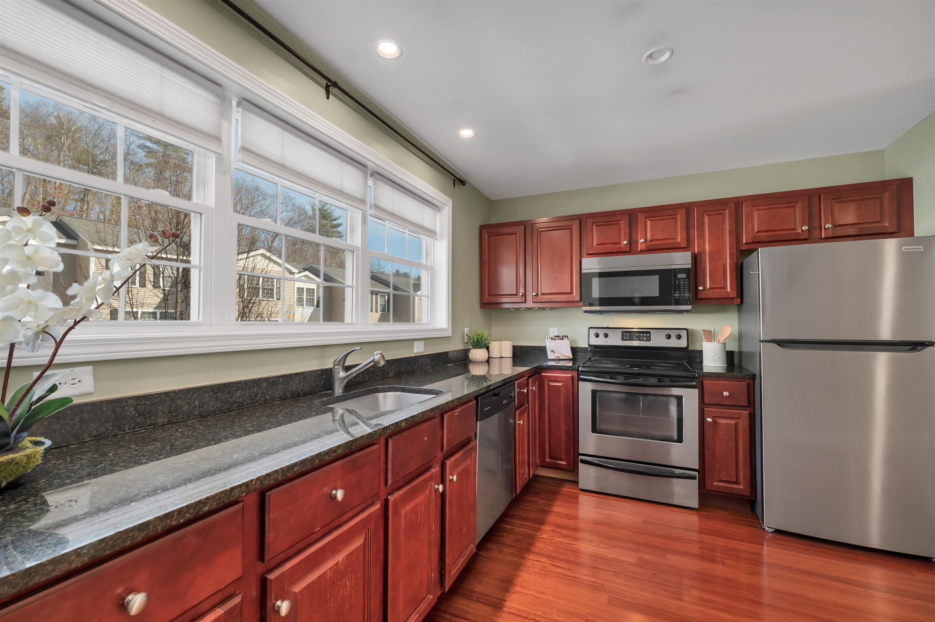 24 Dillon Way Unit: 3